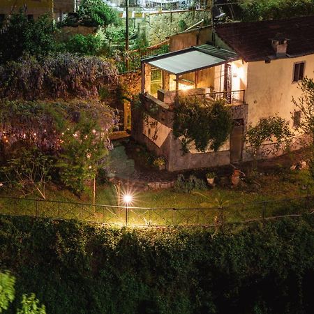 La Casa Delle Pietre Parlanti - Casa In Pietra Ai Piedi Del Parco Delle 5 Terre Bed & Breakfast Biassa Dış mekan fotoğraf