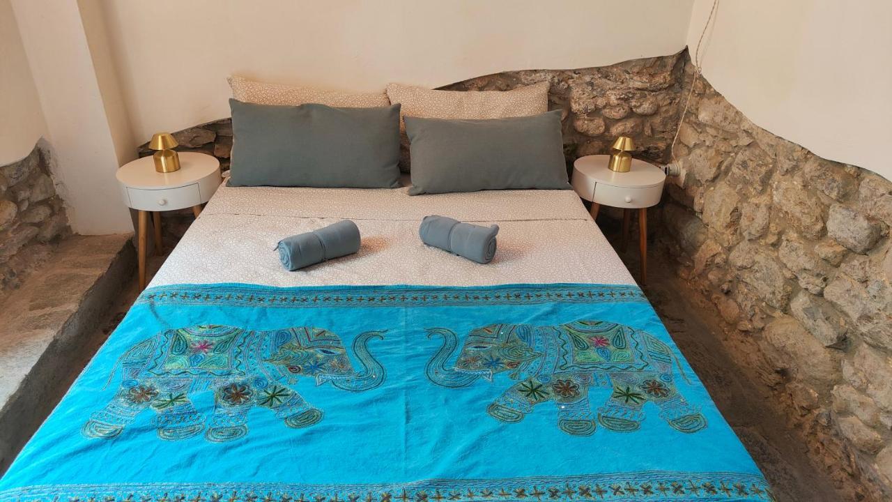 La Casa Delle Pietre Parlanti - Casa In Pietra Ai Piedi Del Parco Delle 5 Terre Bed & Breakfast Biassa Dış mekan fotoğraf