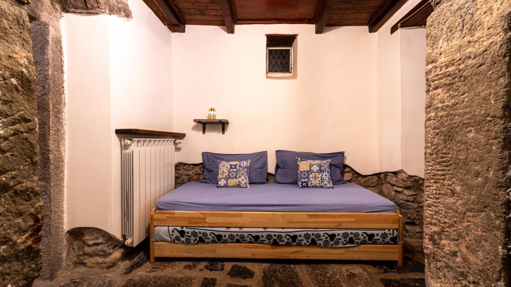 La Casa Delle Pietre Parlanti - Casa In Pietra Ai Piedi Del Parco Delle 5 Terre Bed & Breakfast Biassa Dış mekan fotoğraf