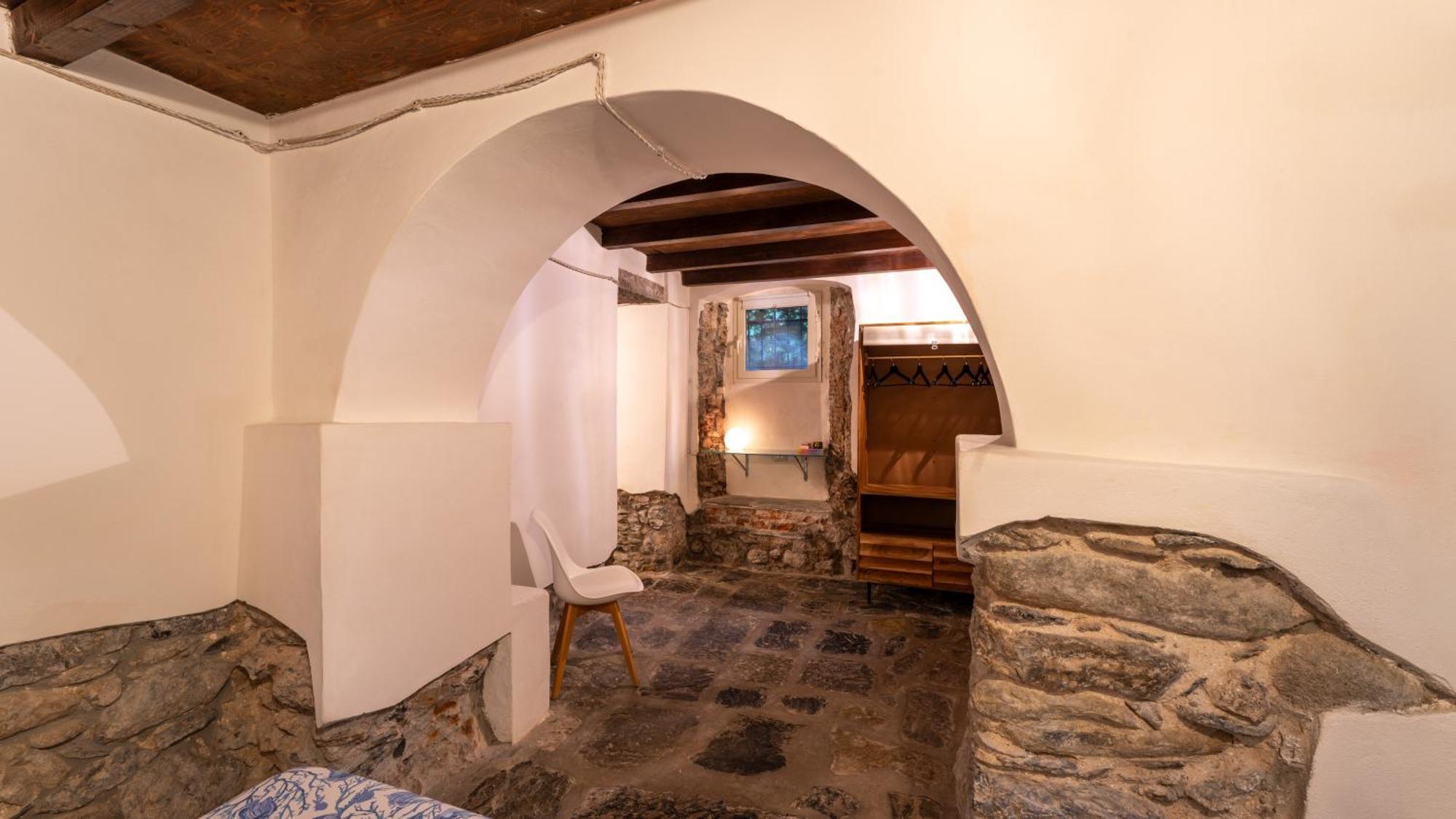 La Casa Delle Pietre Parlanti - Casa In Pietra Ai Piedi Del Parco Delle 5 Terre Bed & Breakfast Biassa Dış mekan fotoğraf